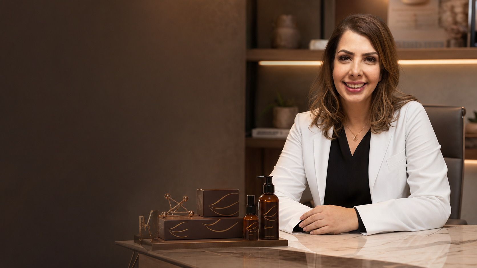 Cris Guerra orienta a organização da linha Slimcap para giro e reposição